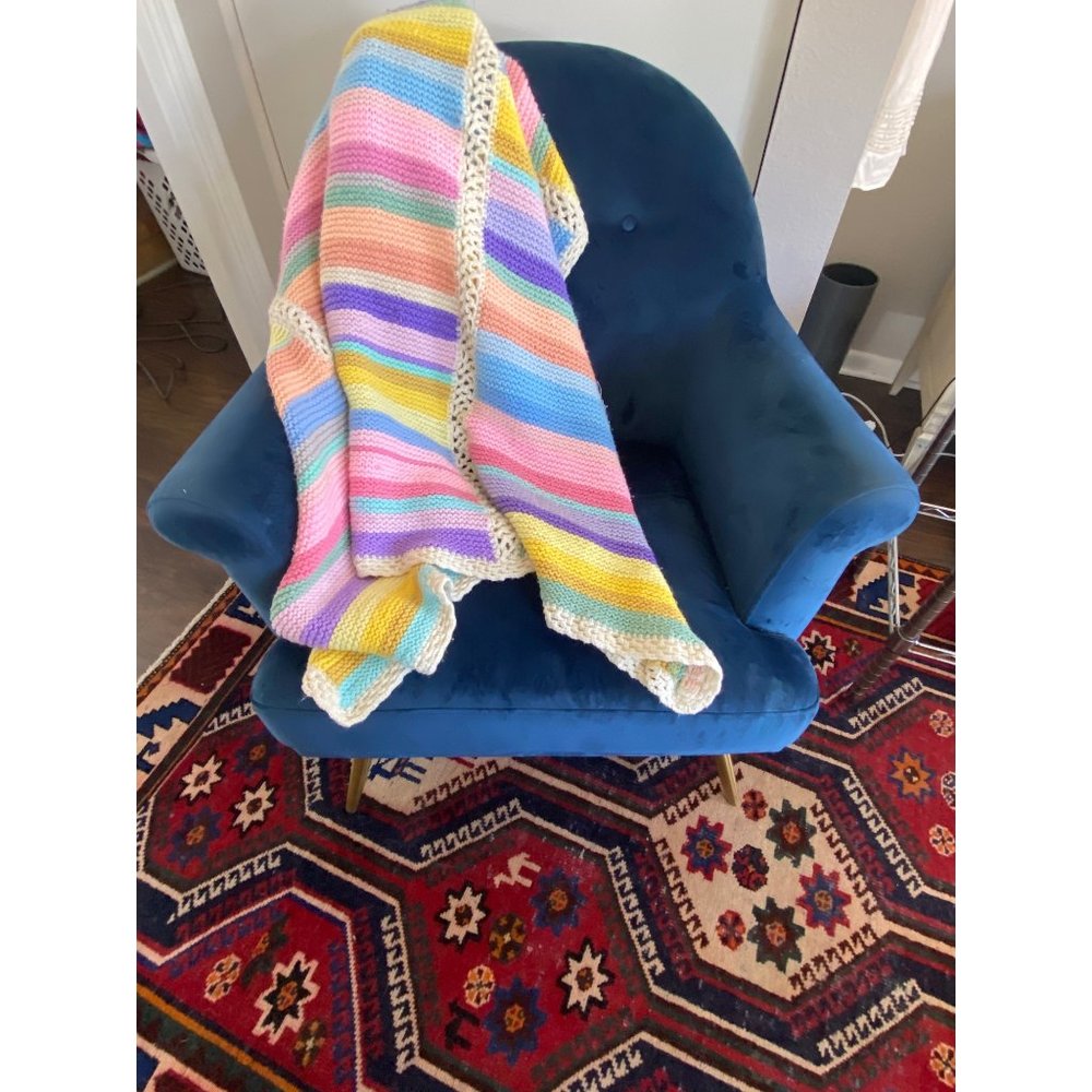 Handmade Crochet Afghan 64”x56” tight weave rainbow colors blanket throw 5x4.5 - Picture 4 of 14
